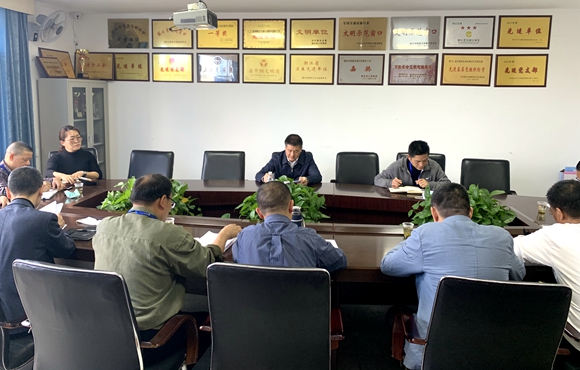 b8bb92bcd3372b0085cb160df95ad1b.jpg b8bb92bcd3372b0085cb160df95ad1b.jpg